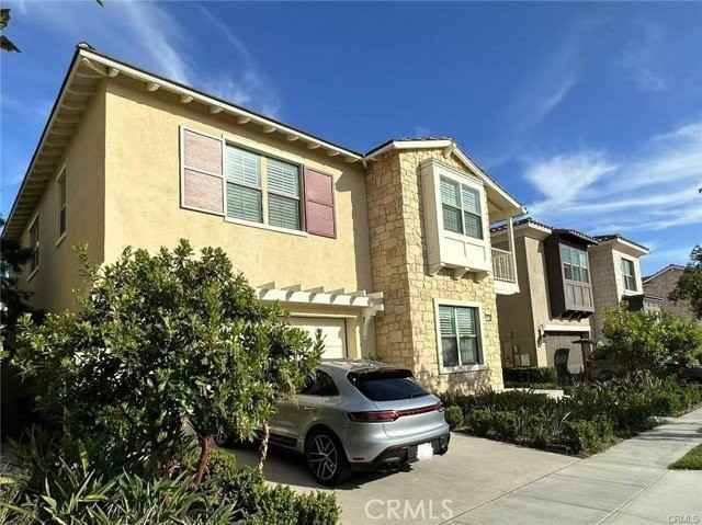 222 Parkwood - Photo 2 of 7