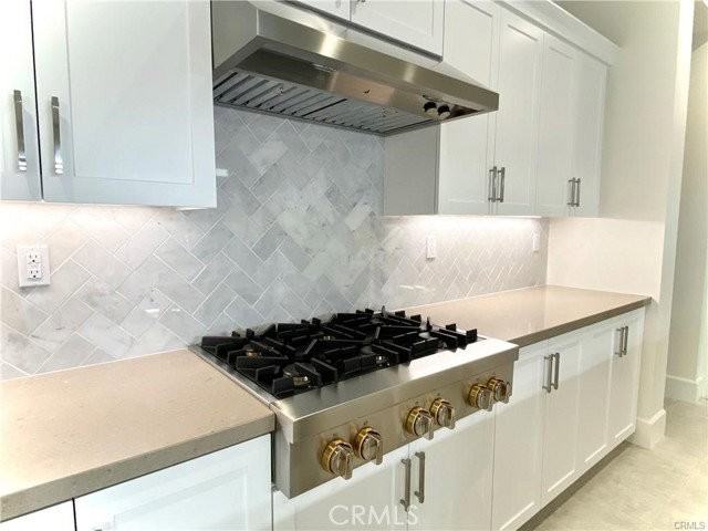 222 Parkwood - Photo 7 of 7