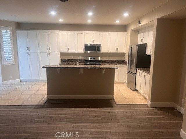 6922 E Monaco Pkwy - Photo 3 of 8