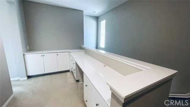 140 Parkwood - Photo 7 of 8