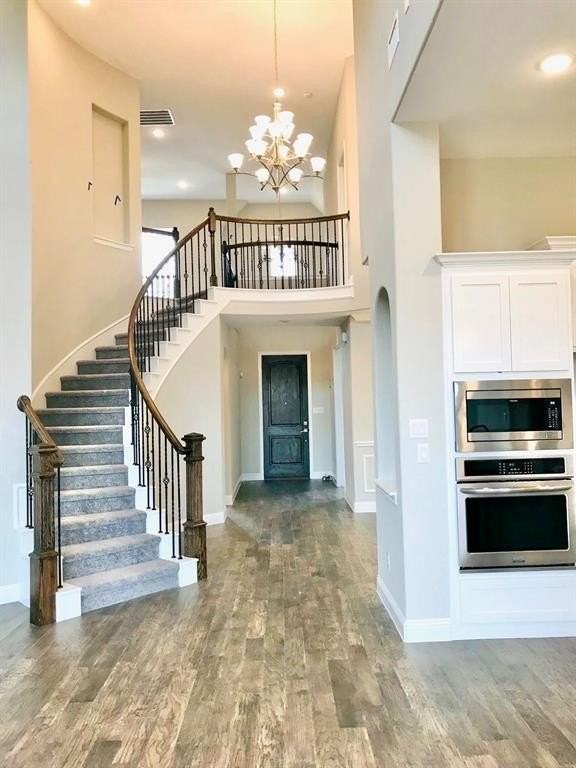 2609 Hammock Lake Dr - Photo 2 of 10