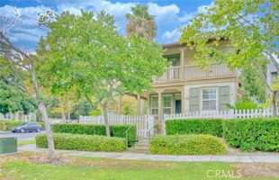 featured image of 2 Evergreen Rd