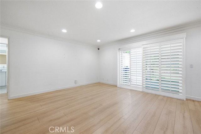 6999 Leilani Ln - Photo 3 of 8
