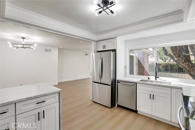17282 Chestnut - Photo 2 of 8