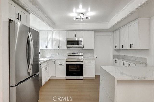 17282 Chestnut - Photo 3 of 8