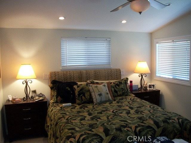 302 Princeton Dr - Photo 7 of 8