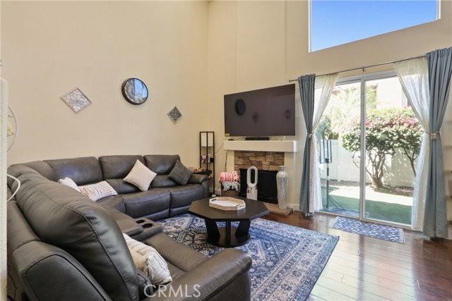 98 Mira Mesa - Photo 3 of 8