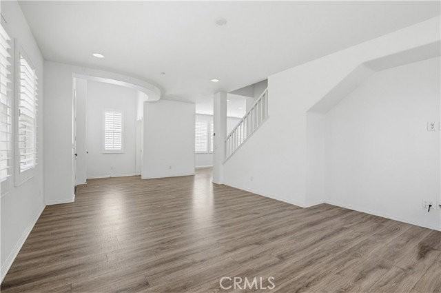 1866 Harvest Cir - Photo 2 of 8