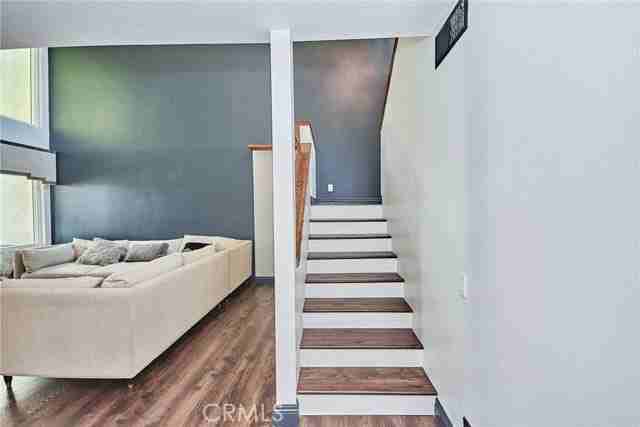 N Vista Ln - Photo 4 of 8