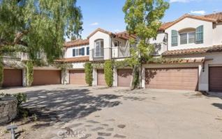 featured image of 6 Veroli Ct