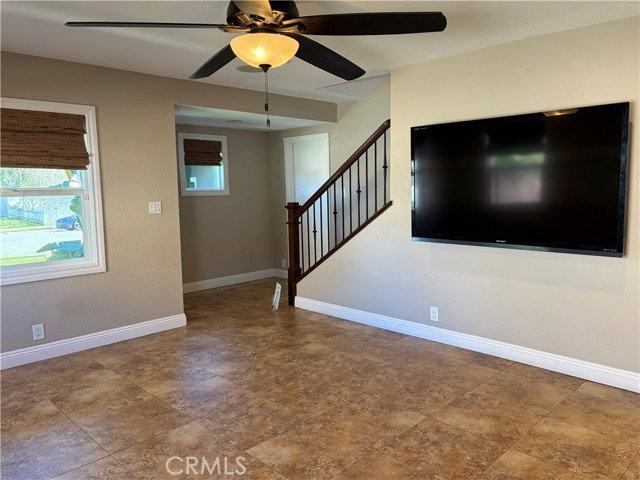 6071 Modoc Rd - Photo 3 of 8