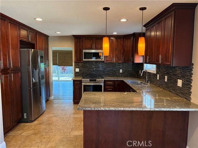 6071 Modoc Rd - Photo 6 of 8