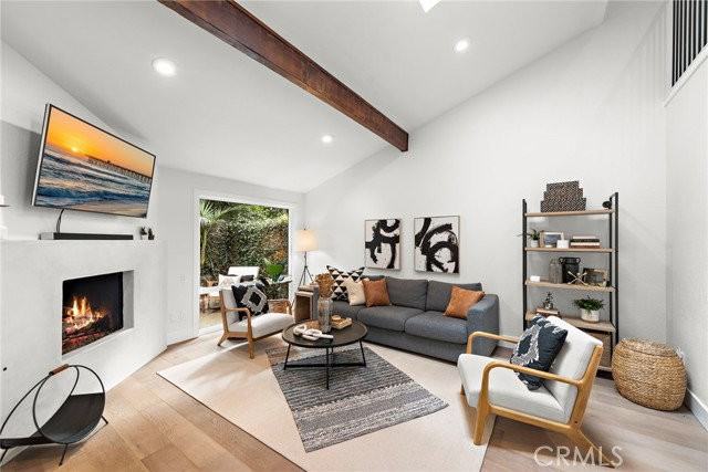 12628 Newport Ave - Photo 3 of 8