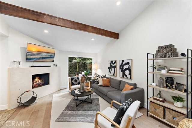 12628 Newport Ave - Photo 6 of 8