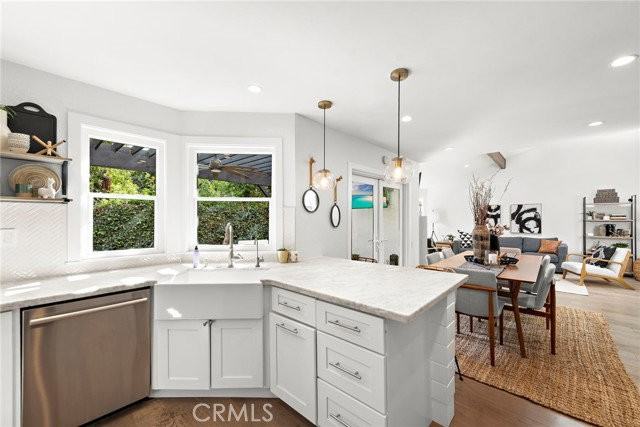 12628 Newport Ave - Photo 7 of 8