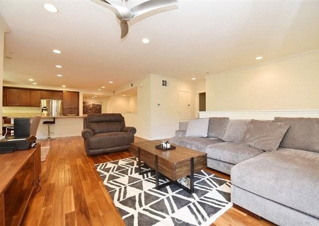 533 Rockefeller - Photo 7 of 8