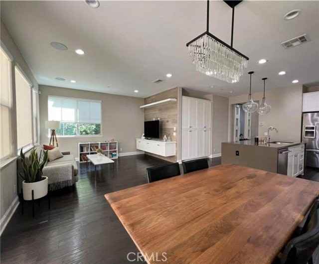 406 Sevilla Dr - Photo 7 of 8