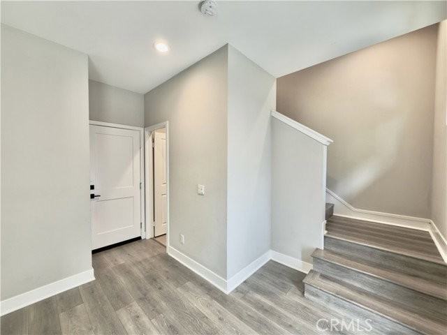 977 E Mason Ln #116 - Photo 2 of 8