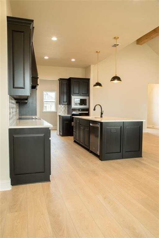201 Belmont Dr - Photo 7 of 34