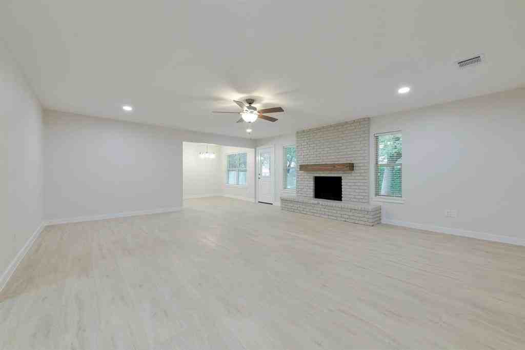 2717 Meadow Grn - Photo 5 of 33
