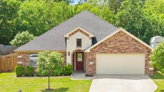 750 S Valentine Dr - Photo 1 of 1