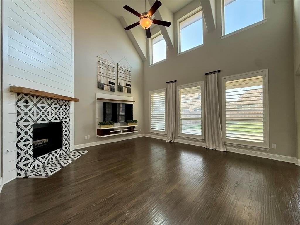509 Lomax Ln - Photo 3 of 23