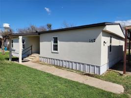 featured image of 145 Lakeview Rd