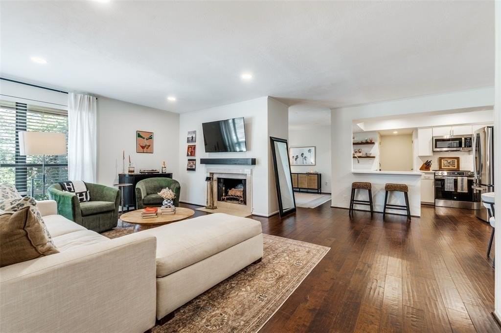 6020 Birchbrook Dr #210 - Photo 4 of 16