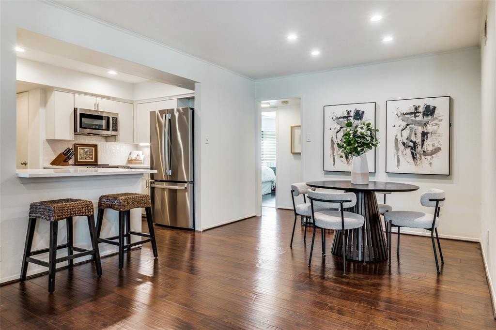 6020 Birchbrook Dr #210 - Photo 5 of 16