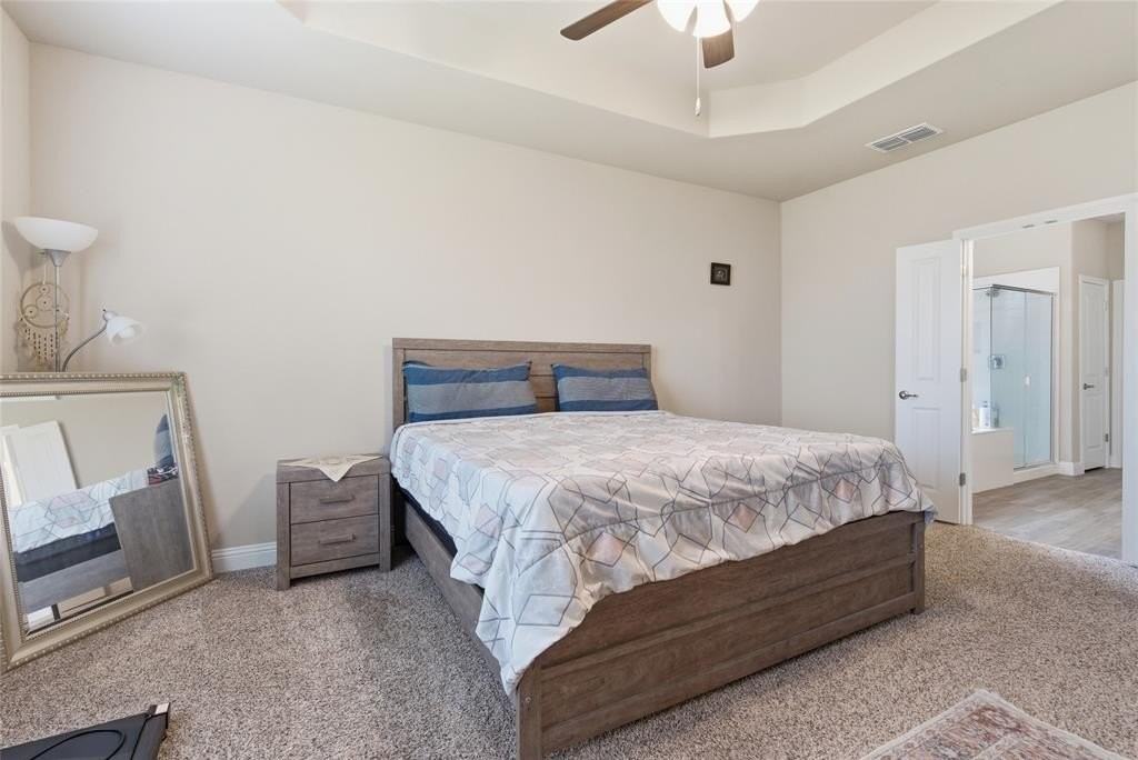 1012 Kensington Way - Photo 6 of 34