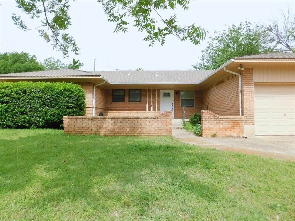 1228 Bryn Mawr Pl - Photo 3 of 26