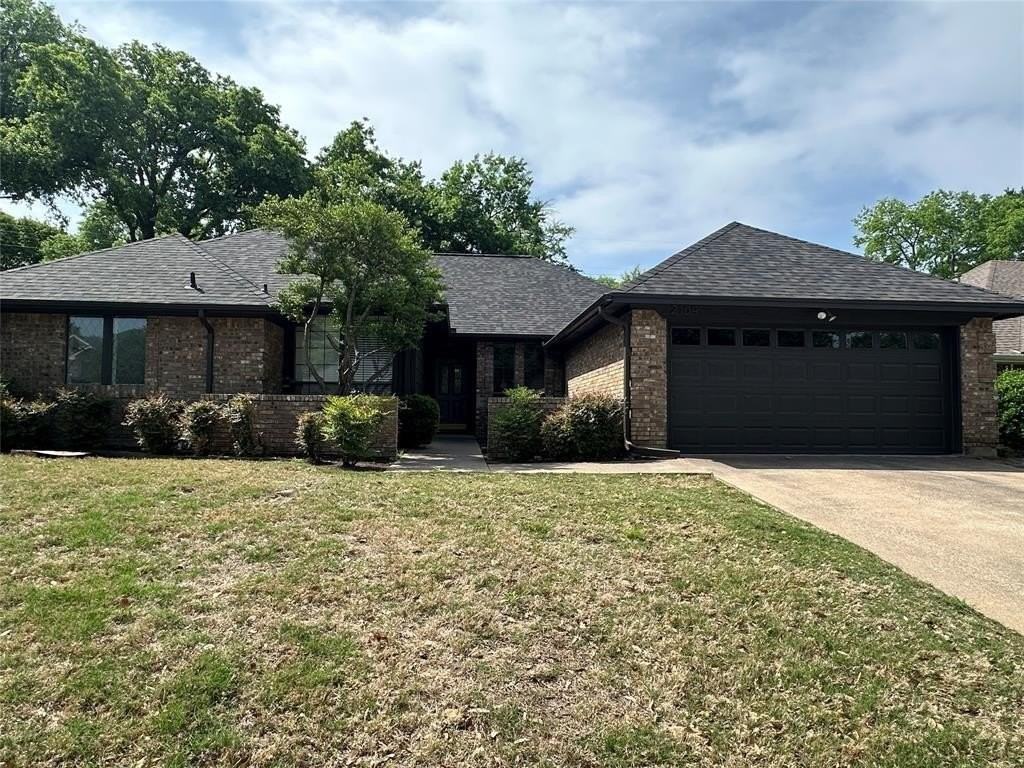 2109 S Winding Creek Dr