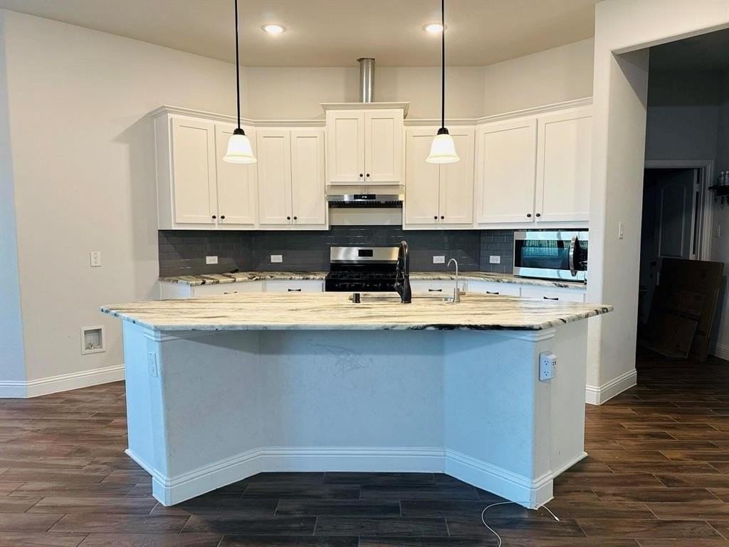 4006 Cottontail Dr - Photo 4 of 21