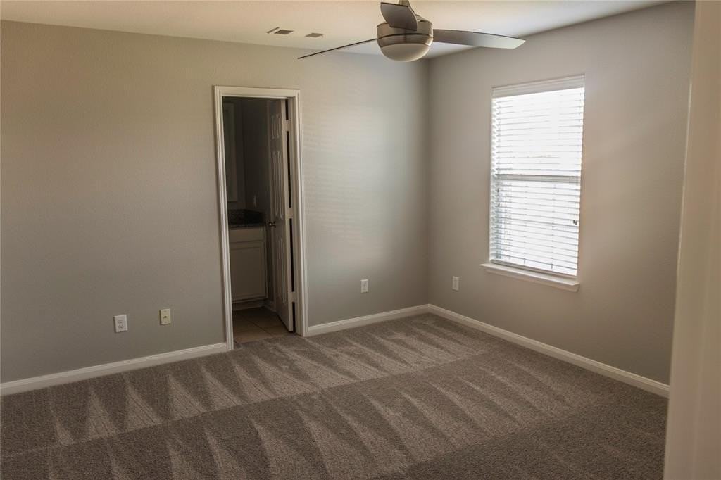 110 Outfitters Ct - Photo 7 of 17