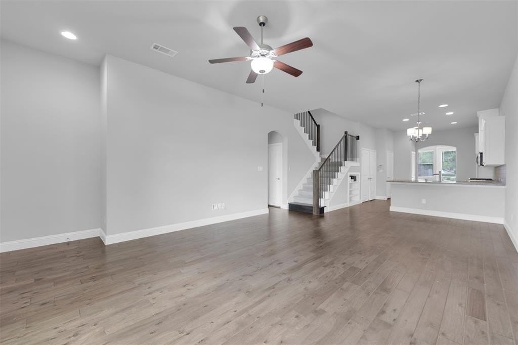 7212 Kickapoo Dr - Photo 3 of 26