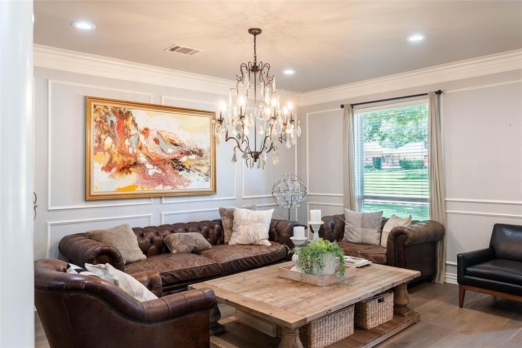 1418 Stone Lakes Dr - Photo 4 of 29