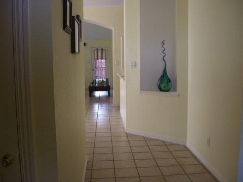 11715 Alexandria Dr - Photo 5 of 15