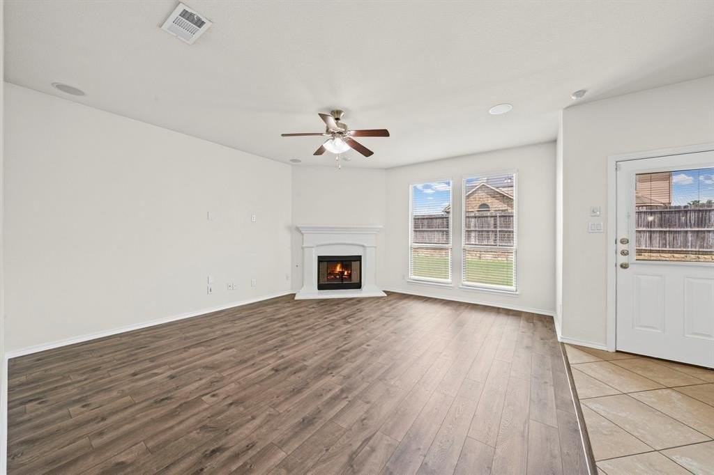 1205 Crest Ridge Dr - Photo 2 of 26