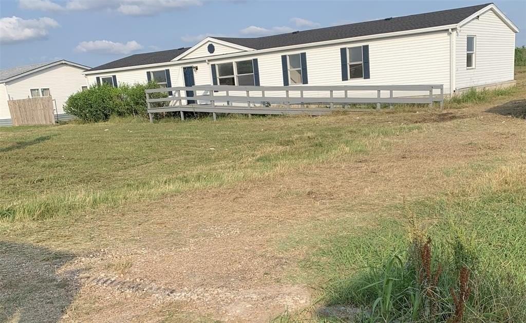 9066 Diamond Ave - Photo 2 of 18