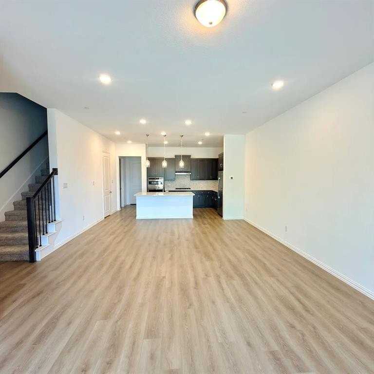 1175 Doris May Dr - Photo 3 of 28
