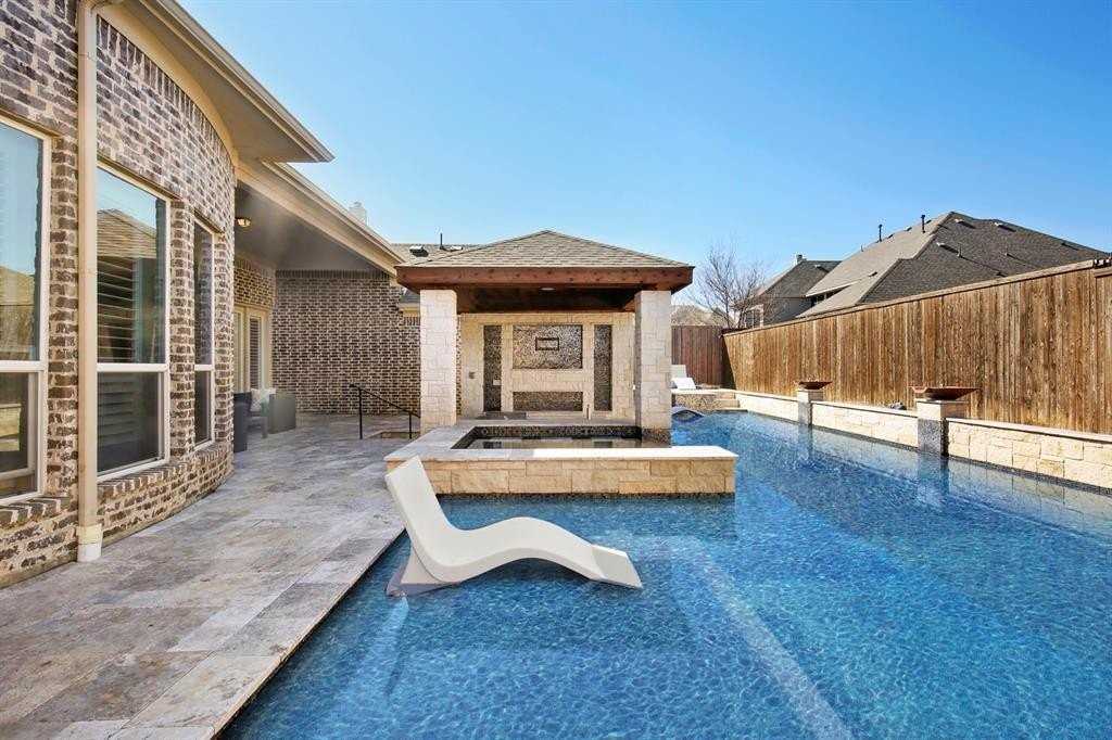 13732 Eleanor Ave - Photo 4 of 39