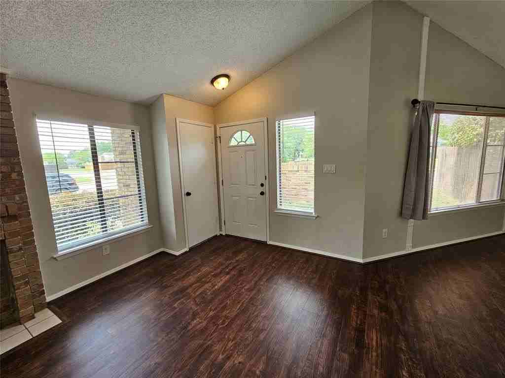 601 Harvest Hill St - Photo 2 of 27