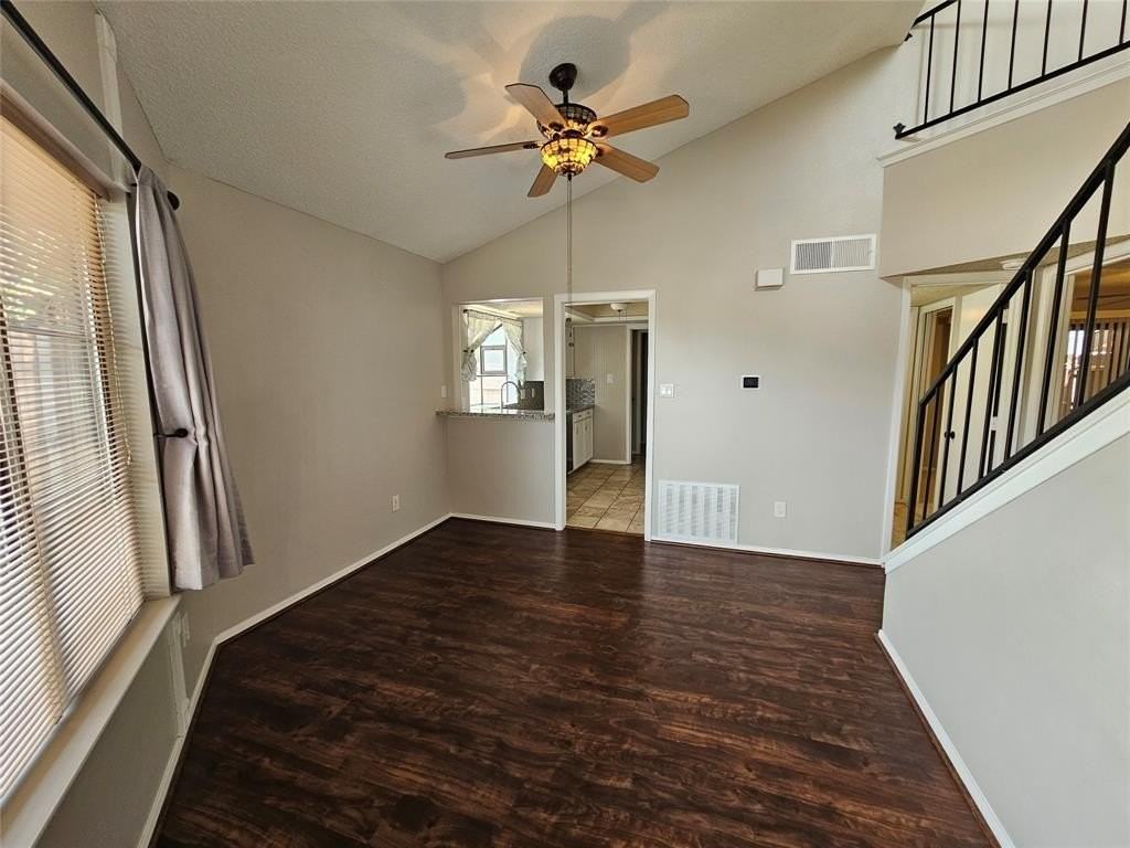 601 Harvest Hill St - Photo 6 of 27