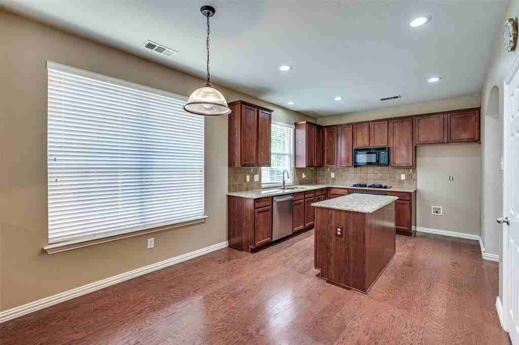 4525 Sandra Lynn Dr - Photo 7 of 37