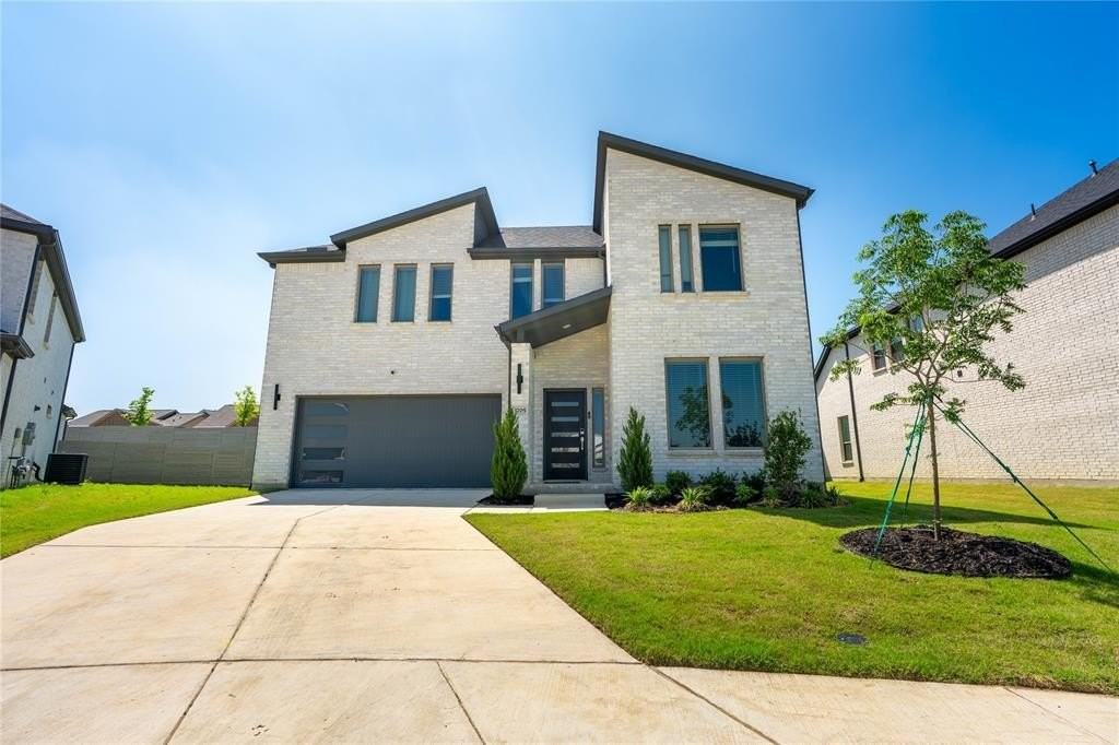 3705 Solstice Rd - Photo 2 of 37