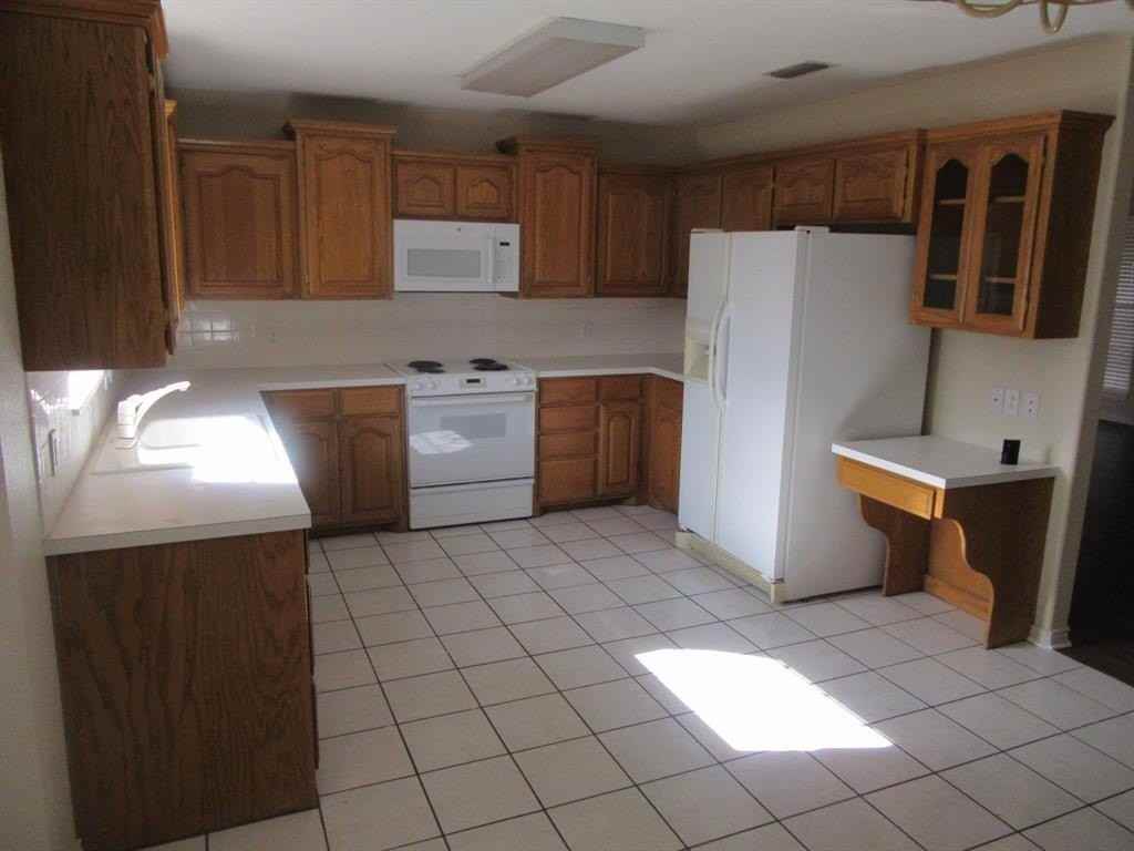 5280 Western Plains Ave - Photo 6 of 18