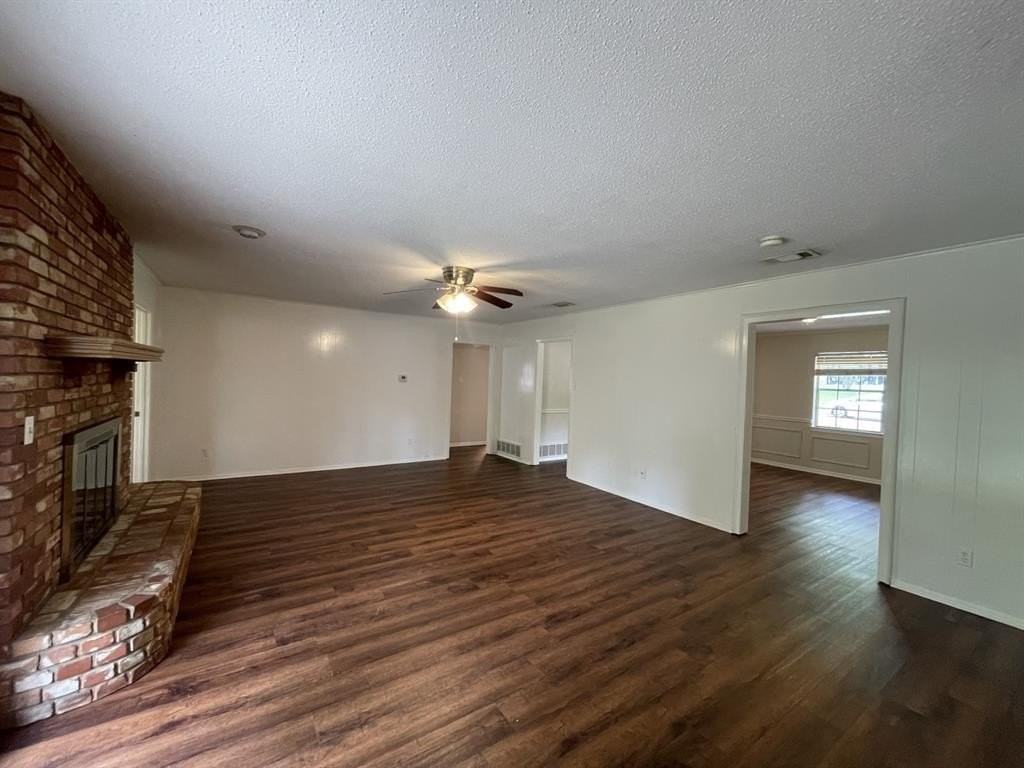 705 White Oak Ln - Photo 5 of 15