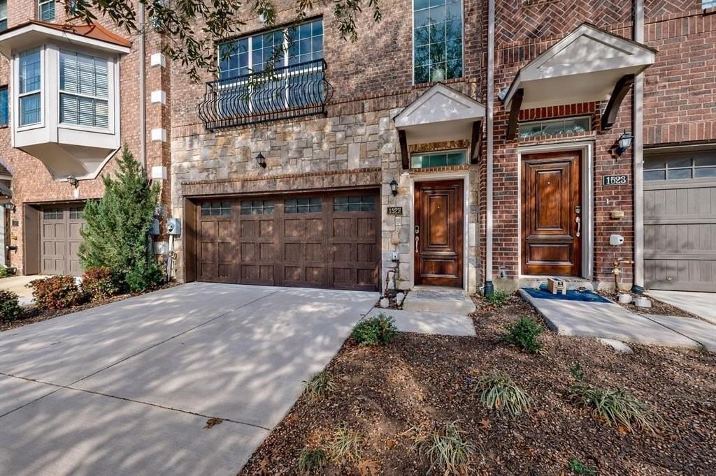 1527 Biltmore Ln - Photo 2 of 40