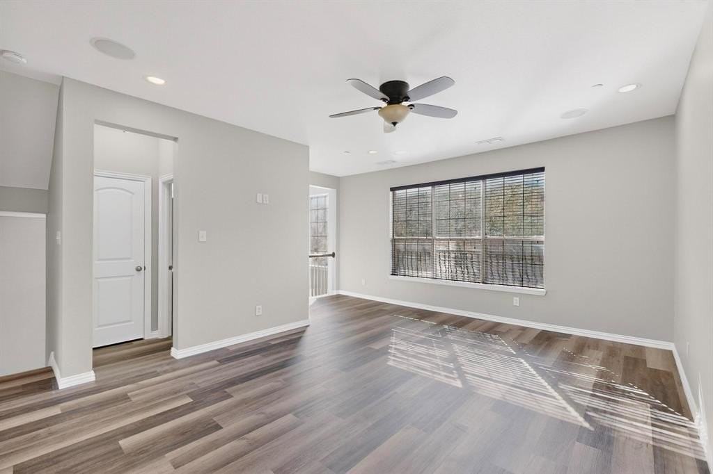 1527 Biltmore Ln - Photo 6 of 40