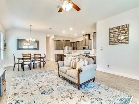 11001 Blaze St - Photo 6 of 26